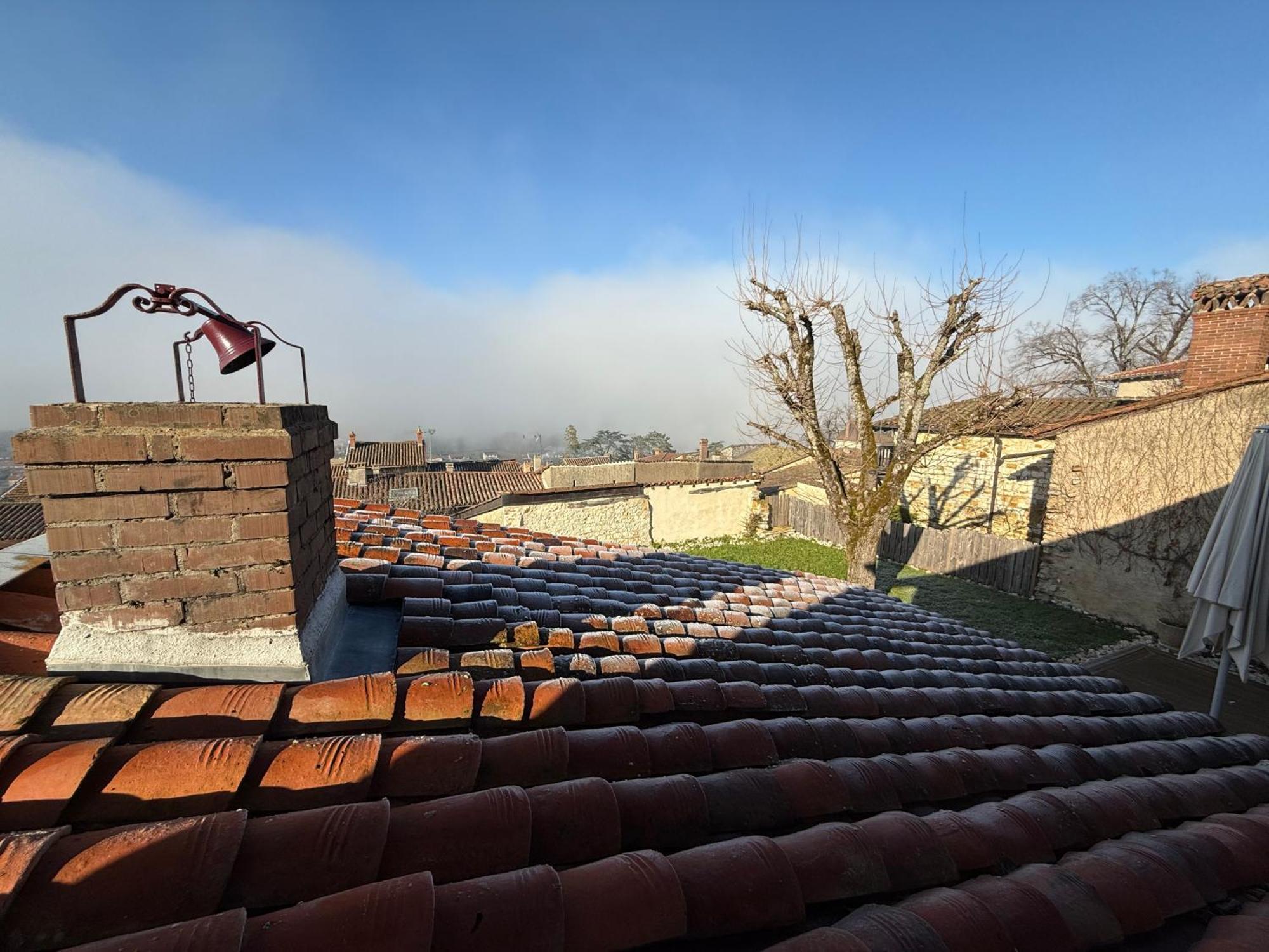 Gite Du Chateau De Treffort Exteriör bild